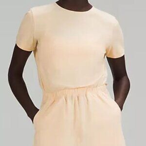Lululemon Lightweight High-Neck Romper Prosecco, Size 6